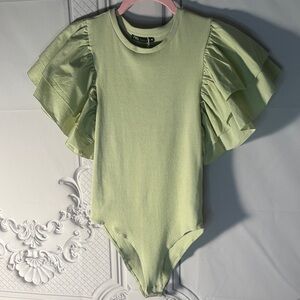 NWOT Zara Women’s Green Knit Ruffle Sleeve Bodysuit Sz Large